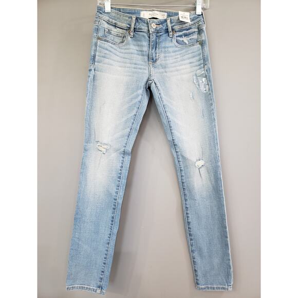 NEW - Abercrombie & Fitch Jeans Super Skinny Light Wash Size 2 S 26‎ x 29 Petite - Picture 1 of 6